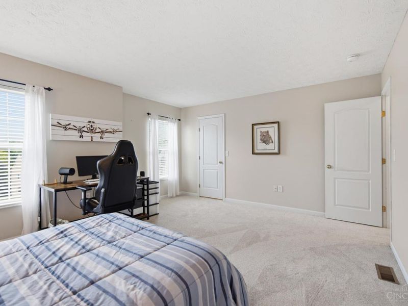 190 Keeneland Court, Monroe, OH 45050 Photo 41