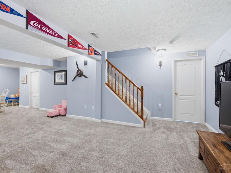 190 Keeneland Court, Monroe, OH 45050 Photo 45
