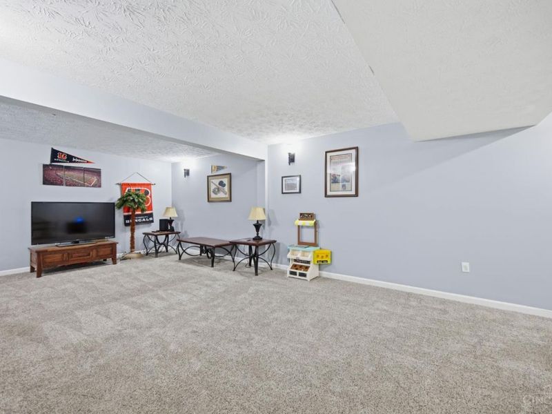 190 Keeneland Court, Monroe, OH 45050 Photo 49