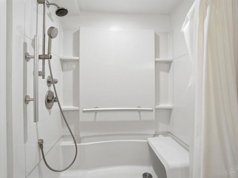 3710 Carlton Avenue, Fairfax, OH 45227 Photo 68