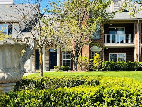 3624 N Oakmonte Boulevard , Oakland Twp, MI 48306