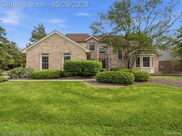 45088 DANBURY Road, CANTON, MI 48188