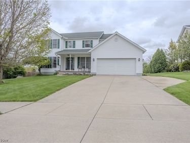 1009 Brittingham Drive, Ravenna, OH 44266