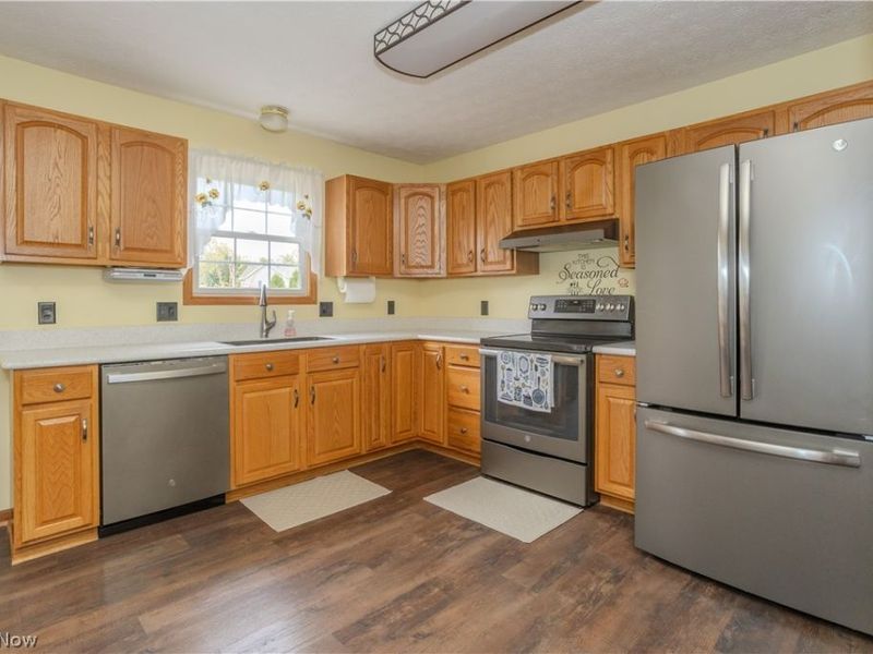 1009 Brittingham Drive, Ravenna, OH 44266 Photo 11