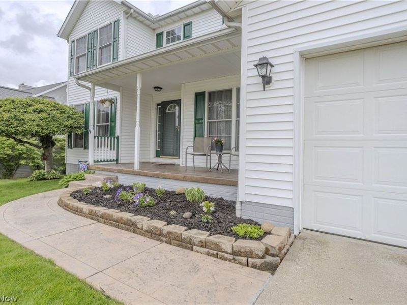 1009 Brittingham Drive, Ravenna, OH 44266 Photo 3