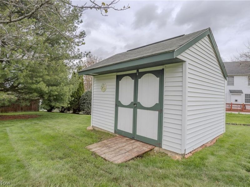 1009 Brittingham Drive, Ravenna, OH 44266 Photo 42