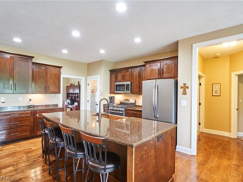 8595 Virginia Drive, Westfield Center, OH 44251 Photo 10