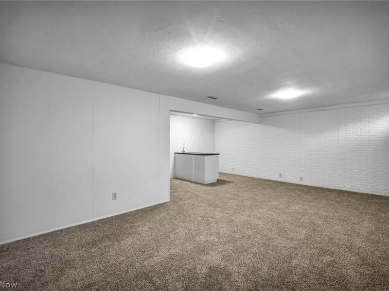 1015 Trevitt Circle N, Euclid, OH 44143 Photo 35