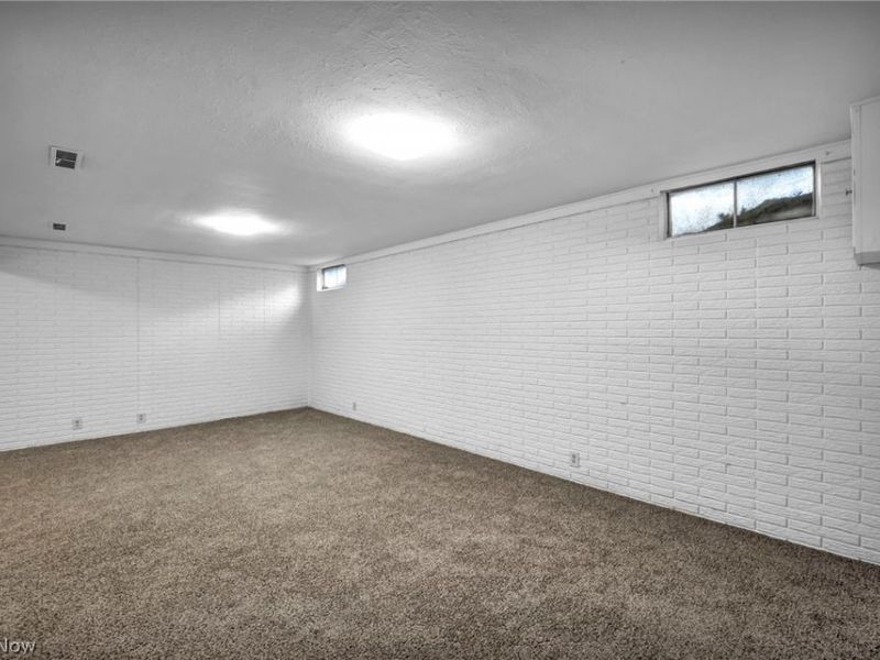 1015 Trevitt Circle N, Euclid, OH 44143 Photo 36