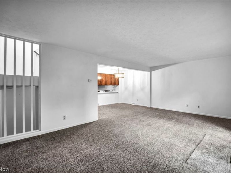 1015 Trevitt Circle N, Euclid, OH 44143 Photo 7