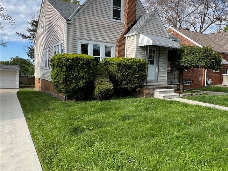 5406 Theota Avenue , Parma, OH 44129 Photo 2