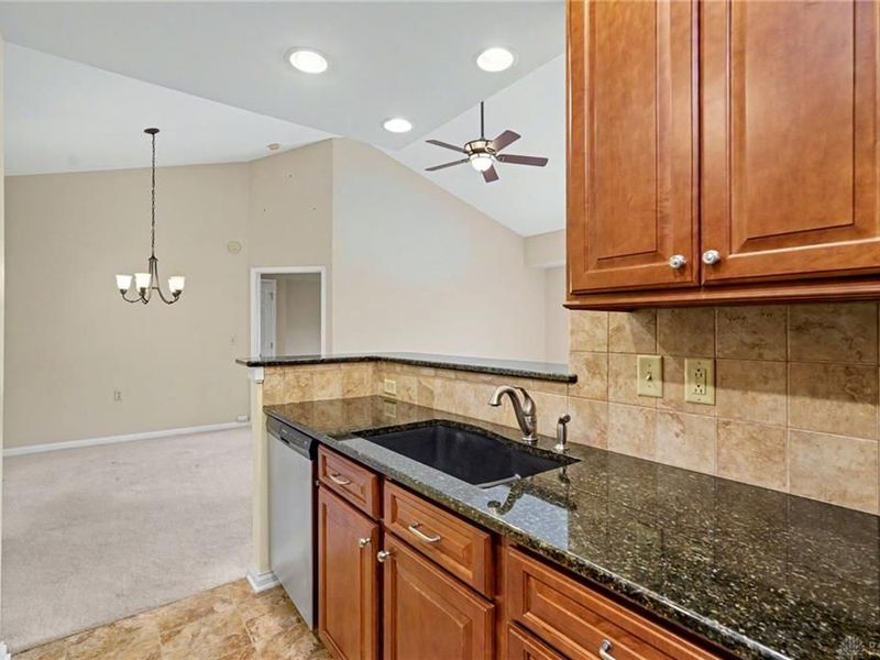 3170 E Stroop Road, Unit 304, Kettering, OH 45440 Photo 15