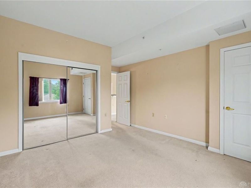 3170 E Stroop Road, Unit 304, Kettering, OH 45440 Photo 16
