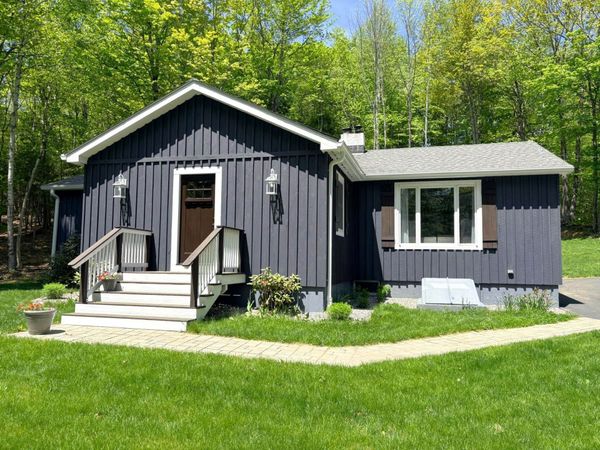 143 Seven Pines Road, Holderness, NH 03245