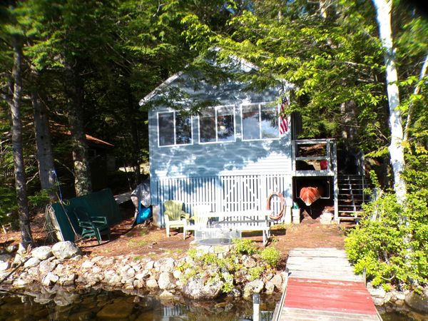 64 Lakeside Drive, Raymond, ME 04071