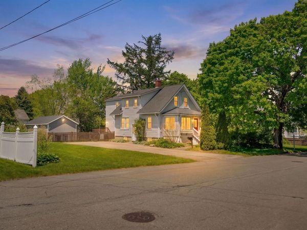 19 Cobb Avenue , Portland, ME 04102