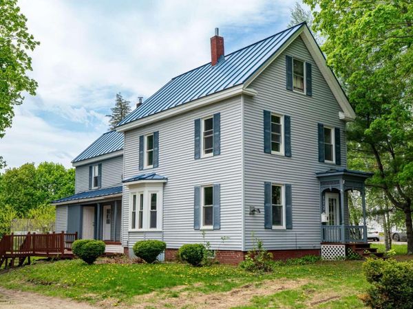 172 Highland Avenue, Gardiner, ME 04345