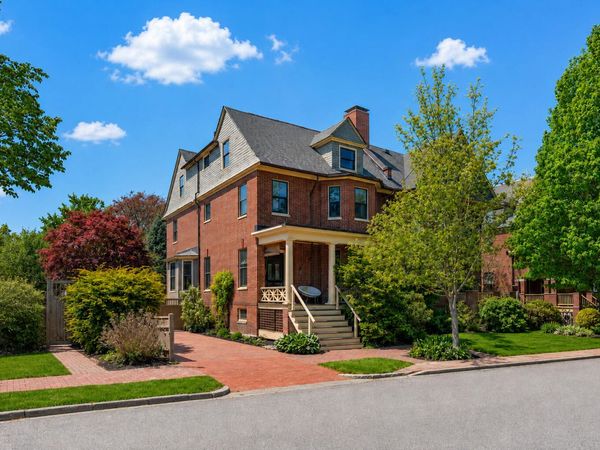 38 Neal Street , Portland, ME 04102
