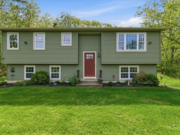 400 Indiana Road , West Gardiner, ME 04345