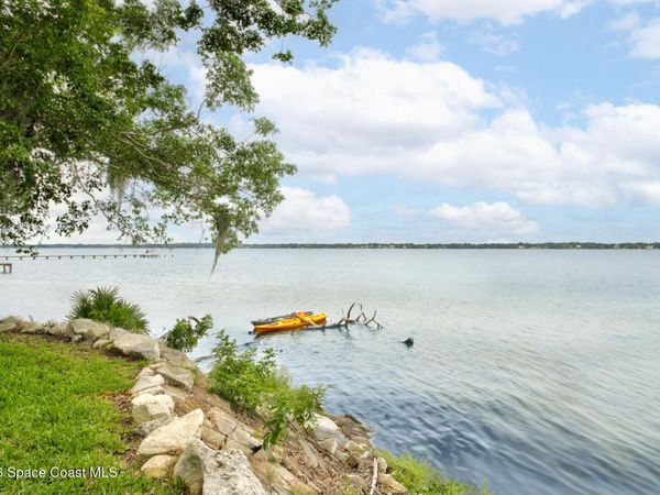 225 S Tropical Trail, Unit 605, Merritt Island, FL 32952