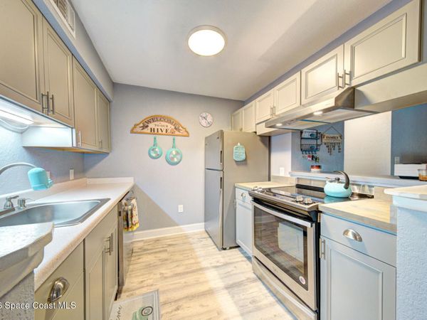 225 S Tropical Trail, Unit 605, Merritt Island, FL 32952