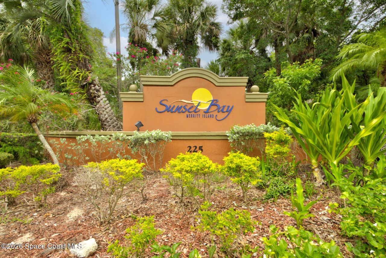 225 S Tropical Trail , Unit 605, Merritt Island, FL 32952 Photo