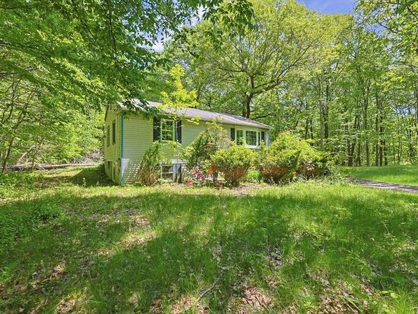 59 Borkum Rd, Spencer, MA 01562