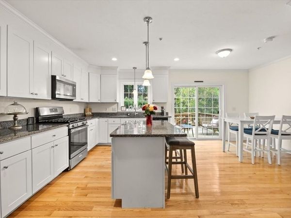 50 Saw Mill Lane, Unit 5, Hanson, MA 02341