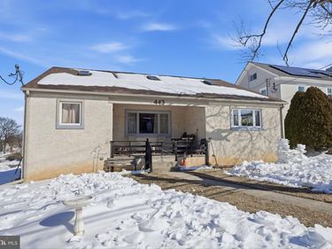 443 RIDGE PIKE , LAFAYETTE HILL, PA 19444
