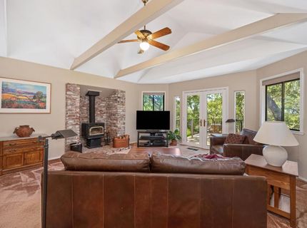 5175 Thomas Dr, Auburn, CA 95602 Photo