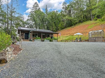 21800 Emery Ln, Colfax, CA 95713 Photo