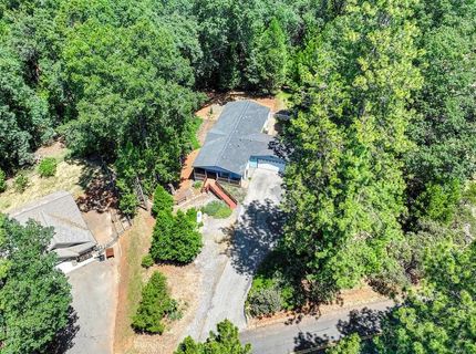 6564 Green Leaf Ln, Foresthill, CA 95631 Photo