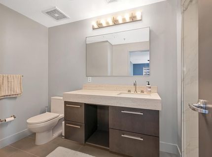 1818 L St #810, Unit 810, Sacramento, CA 95811 Photo