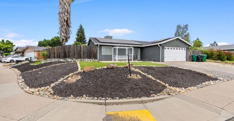 14399 E Juniper Ave, Lockeford, CA 95237 Photo