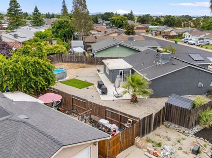 14399 E Juniper Ave, Lockeford, CA 95237 Photo