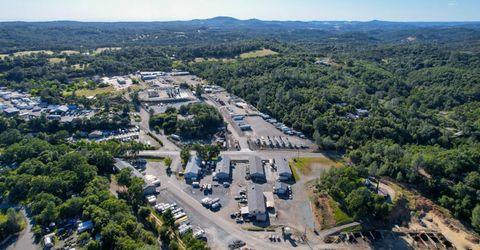 5850 Mother Lode Dr, Placerville, CA 95667 Photo