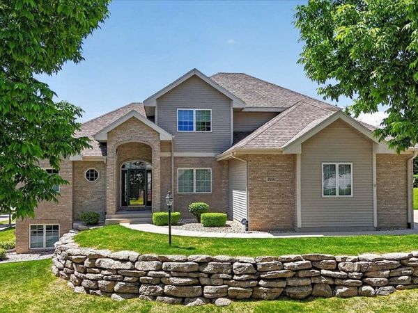 9101 Settlers Road, Madison, WI 53717
