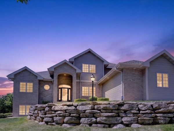9101 Settlers Road, Madison, WI 53717