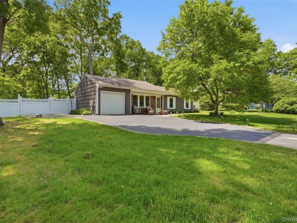30 Scenic Hills Drive, Ridge, NY 11961