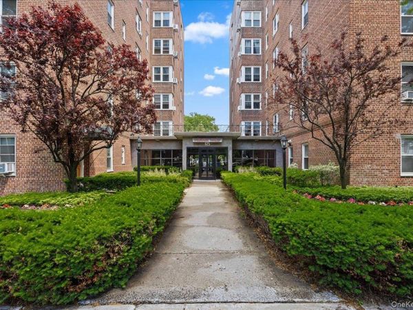 625 Gramatan Avenue, Unit 5O, Mount Vernon, NY 10552