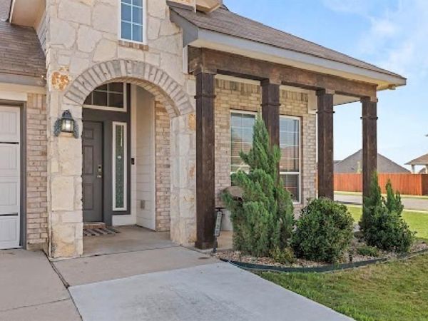 3128 Risinger Road , Waco, TX 76655
