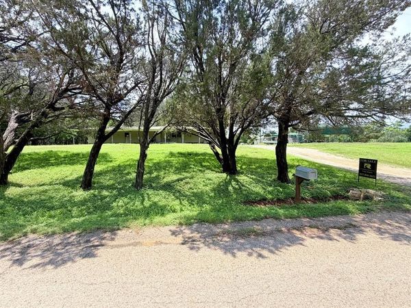 646 County Road 1304 , Morgan, TX 76671