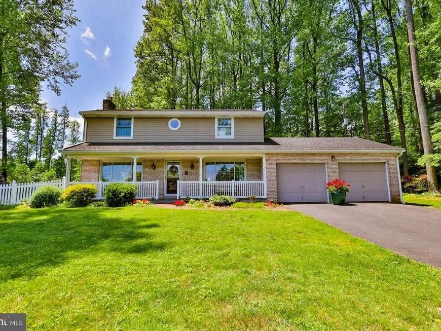 5662 Oak Lane, Zionsville, PA 18092 Main Photo