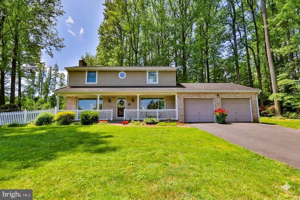 5662 OAK LANE , ZIONSVILLE, PA 18092