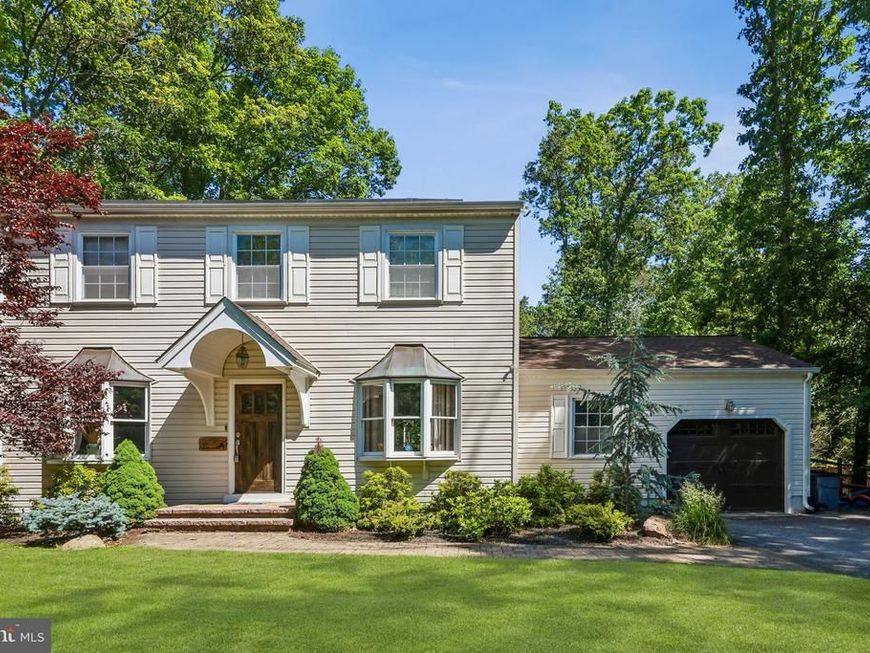 8 Minisink Trail, Shamong, NJ 08088 Main Photo