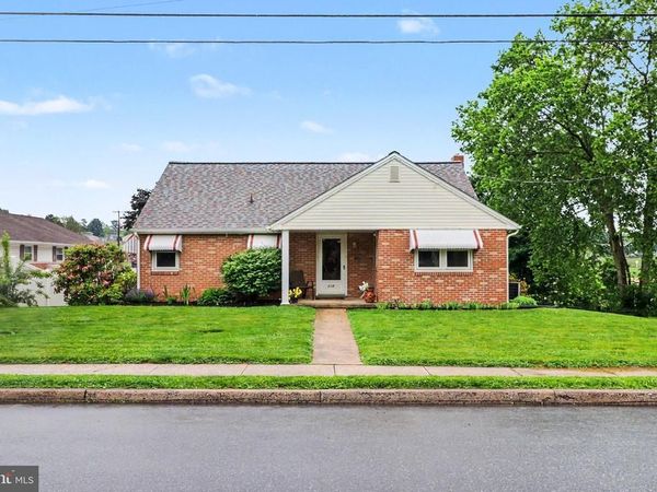 115 EMIG STREET, YORK, PA 17406