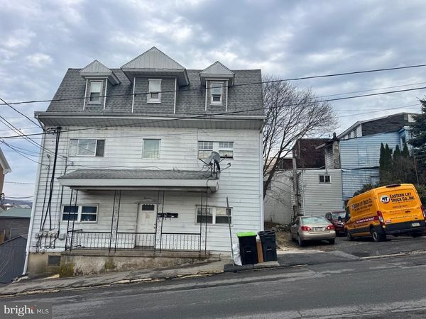 14 N 2ND STREET, GIRARDVILLE, PA 17935