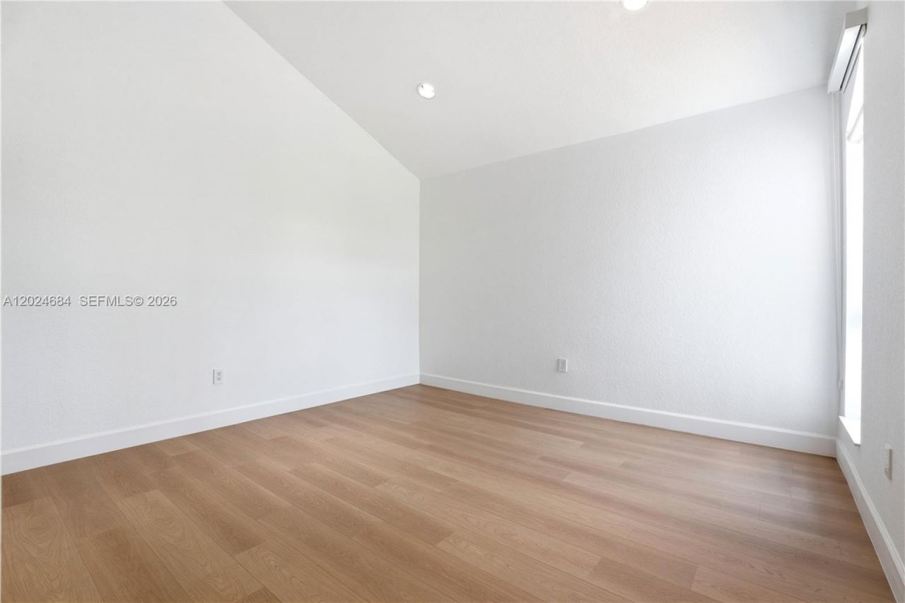 3114 Bird Ave , Unit 3114, Miami, FL 33133 Photo
