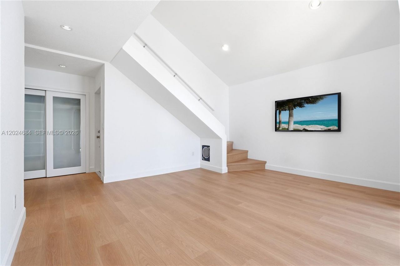 3114 Bird Ave , Unit 3114, Miami, FL 33133 Photo
