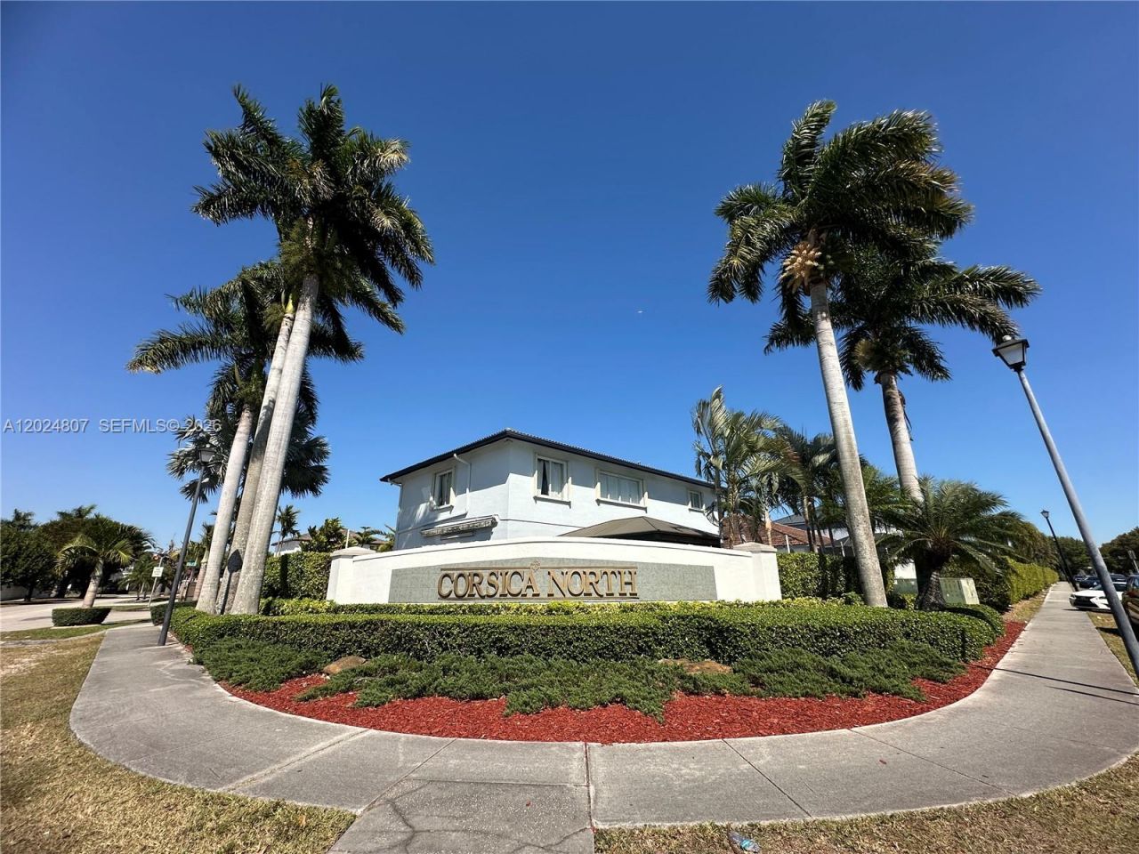 14127 SW 161st Pl , Miami, FL 33196 Photo